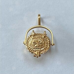 Nantucket Basket 14 K Gold 3D Lightship Pendant